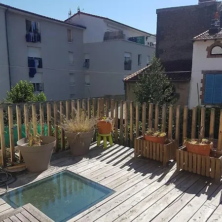 Maison Hypercentre Calme, Terrasse, Garage, Poele Clermont-Ferrand