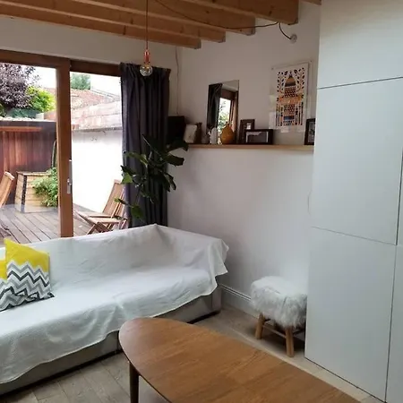 Maison Hypercentre Calme, Terrasse, Garage, Poele فندق 3*